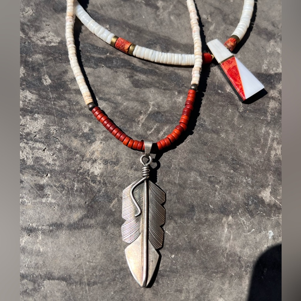 White and Red Beaded Feather Pendant Necklace - Women Jewelry